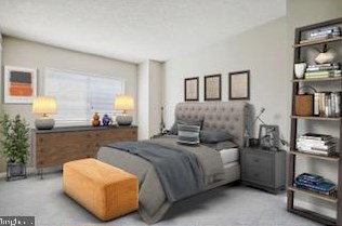 1211 S Eads St #904, Arlington, VA 22202
