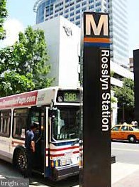 1881 Nash St, Arlington VA 22209-1511 exterior