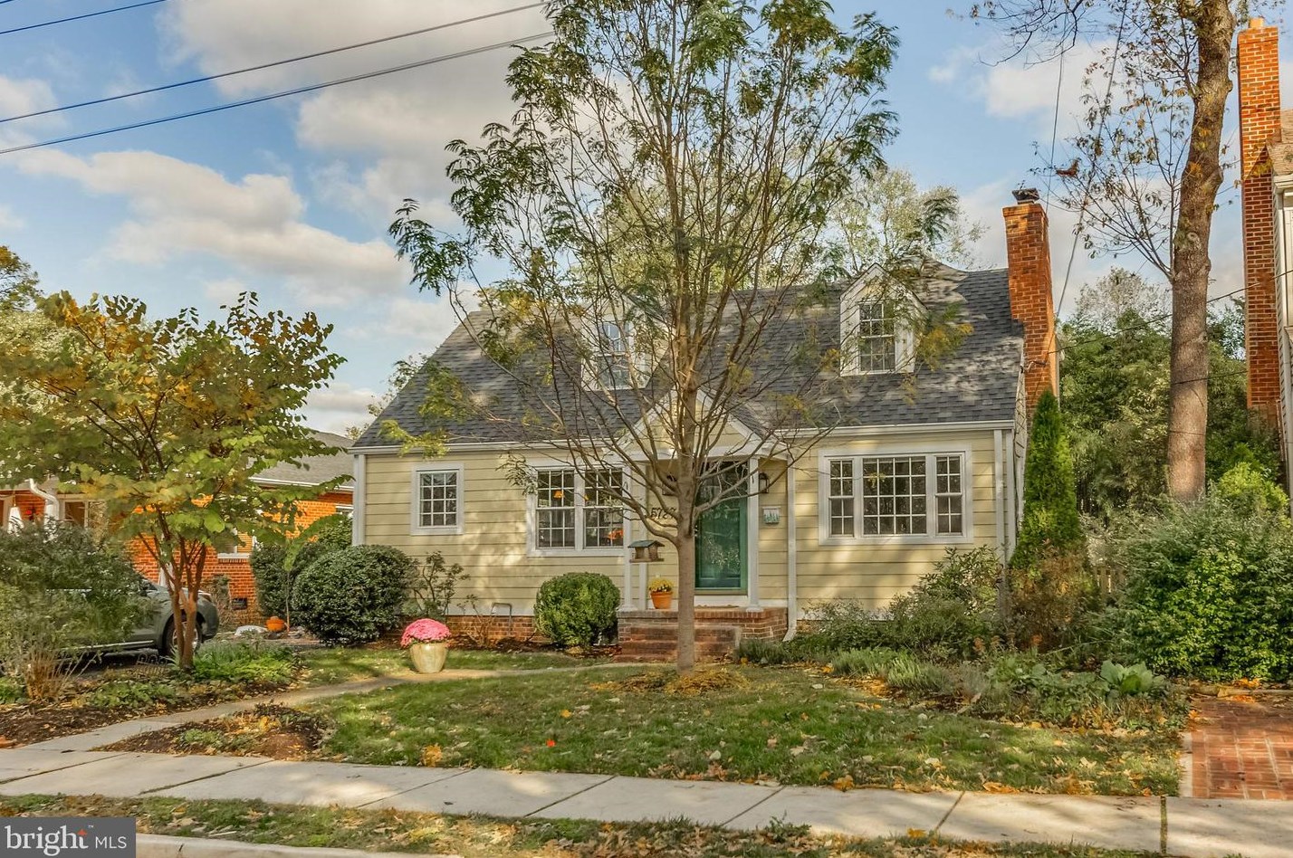 5727 4th St S, Arlington, VA 22205