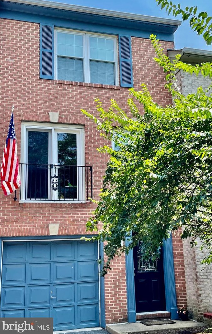 2785 24th Rd S, Arlington, VA 22206