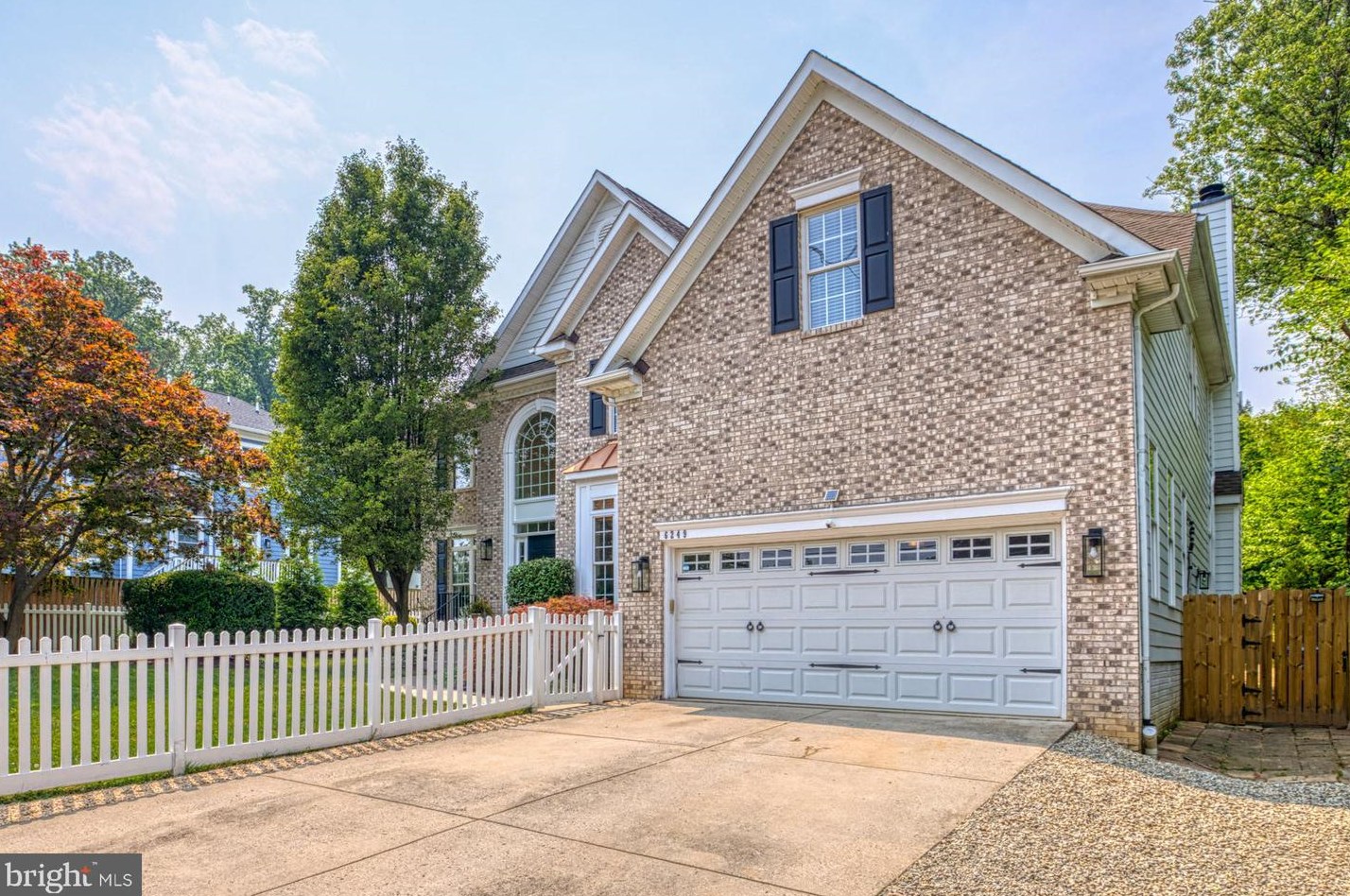 6249 Williamsburg Blvd, Arlington, VA 22207-1152