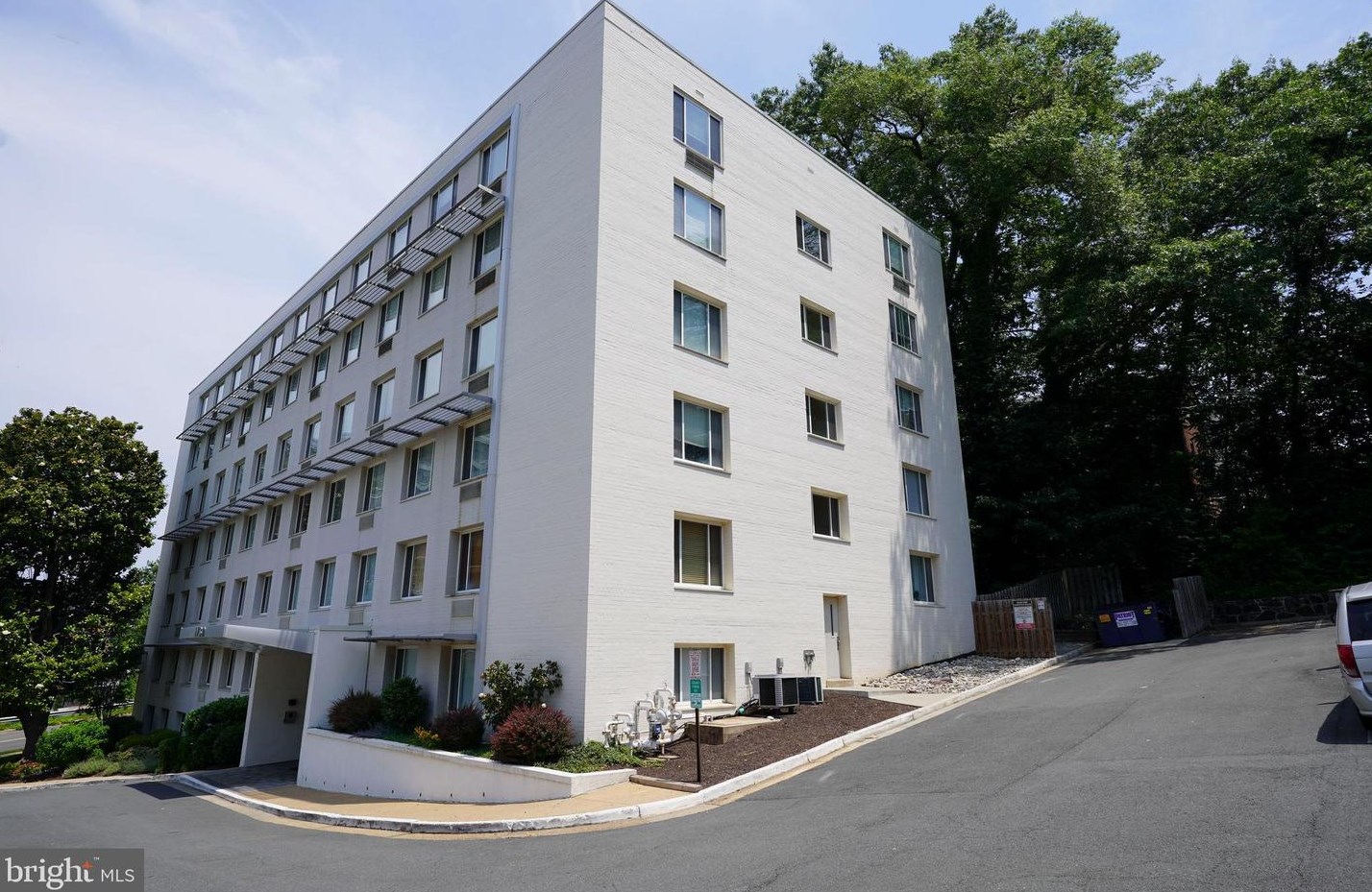 1730 Arlington Blvd #503, Arlington, VA 22209