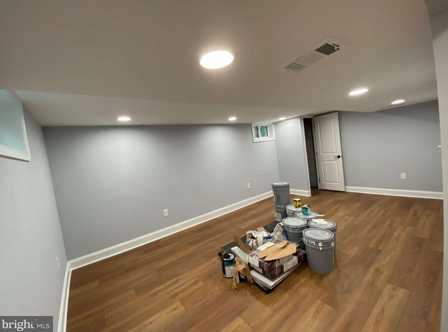 1947 Vermont St, Arlington VA 22201-4729 exterior