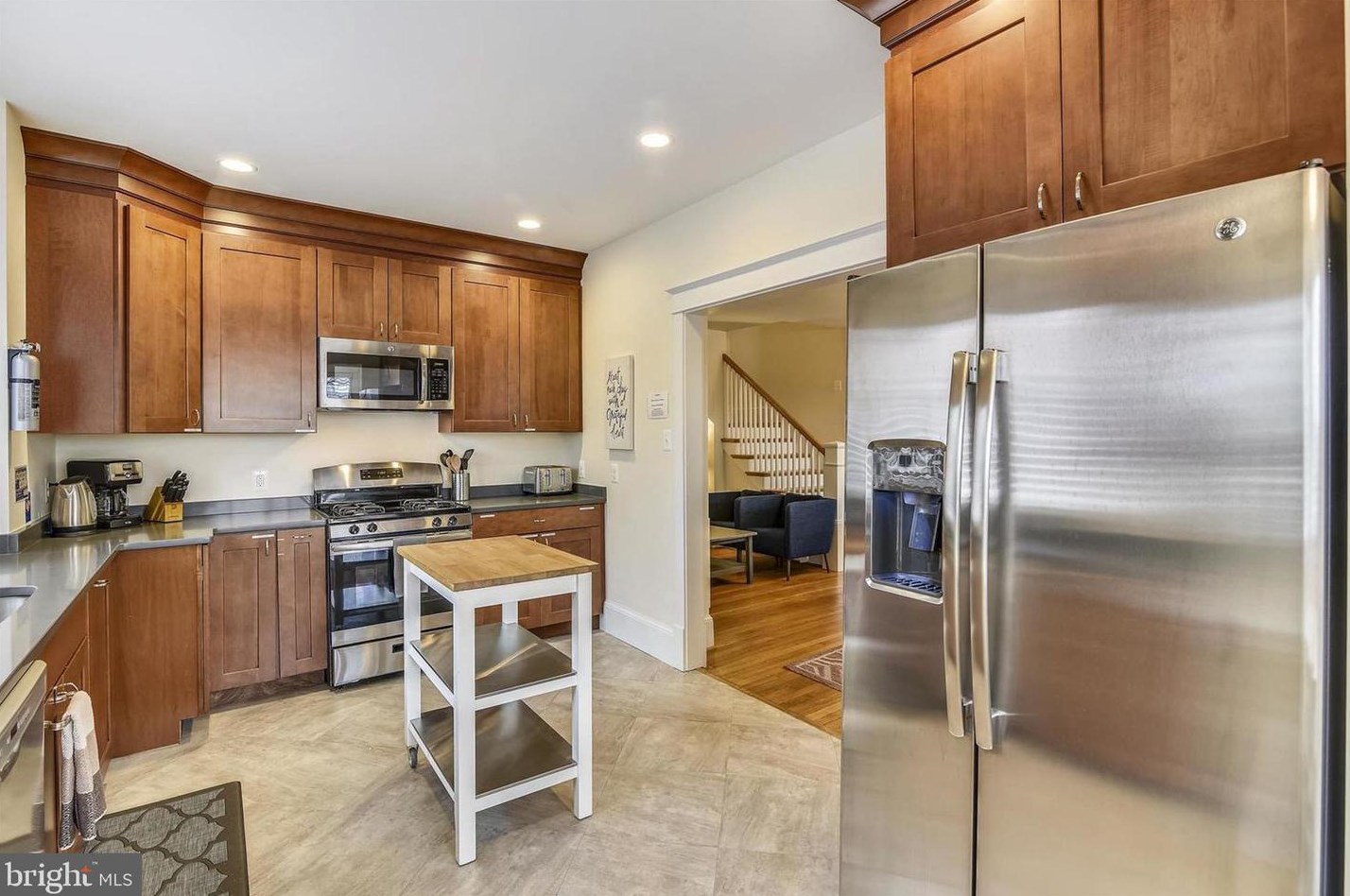 407 Bryan St, Arlington VA  22201-1422 exterior