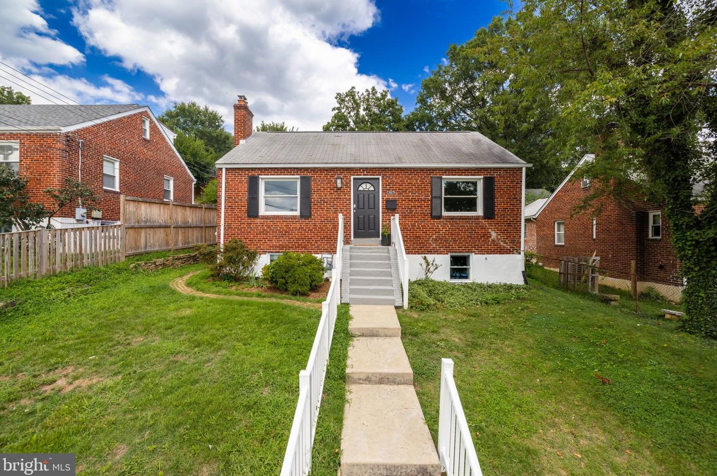2001 Quebec St, Arlington, VA 22204-5119