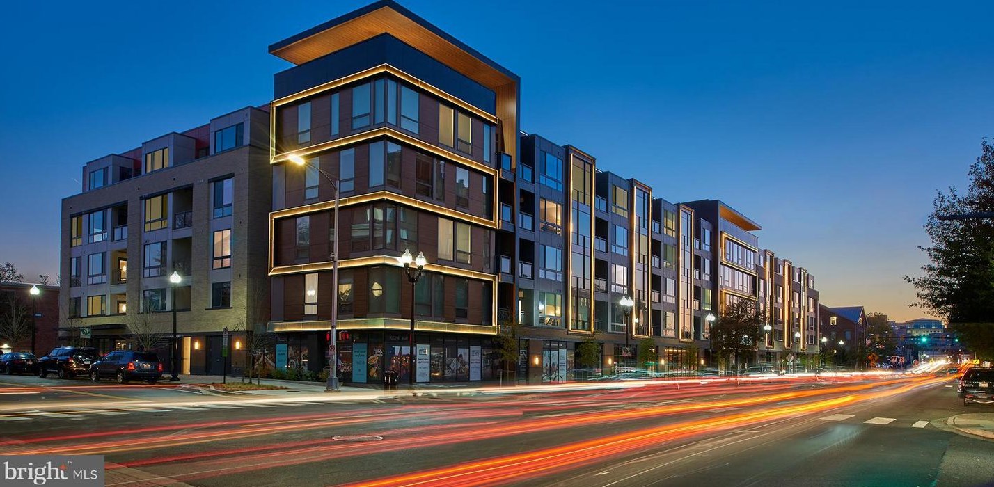 3110 10th St N #329, Arlington, VA 22201