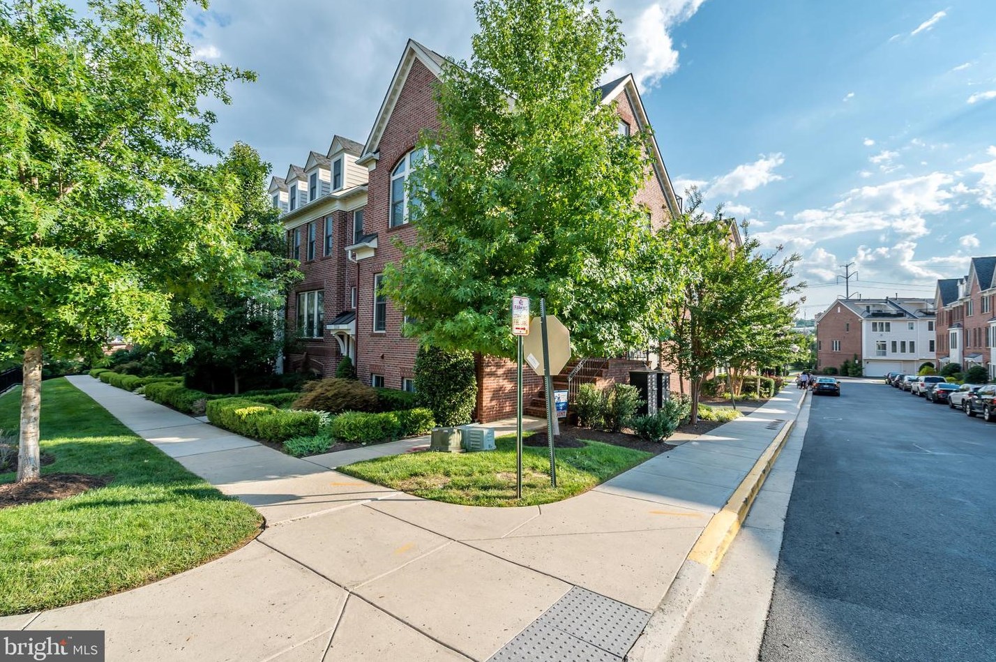 3316 Kemper Rd, Arlington, VA 22206