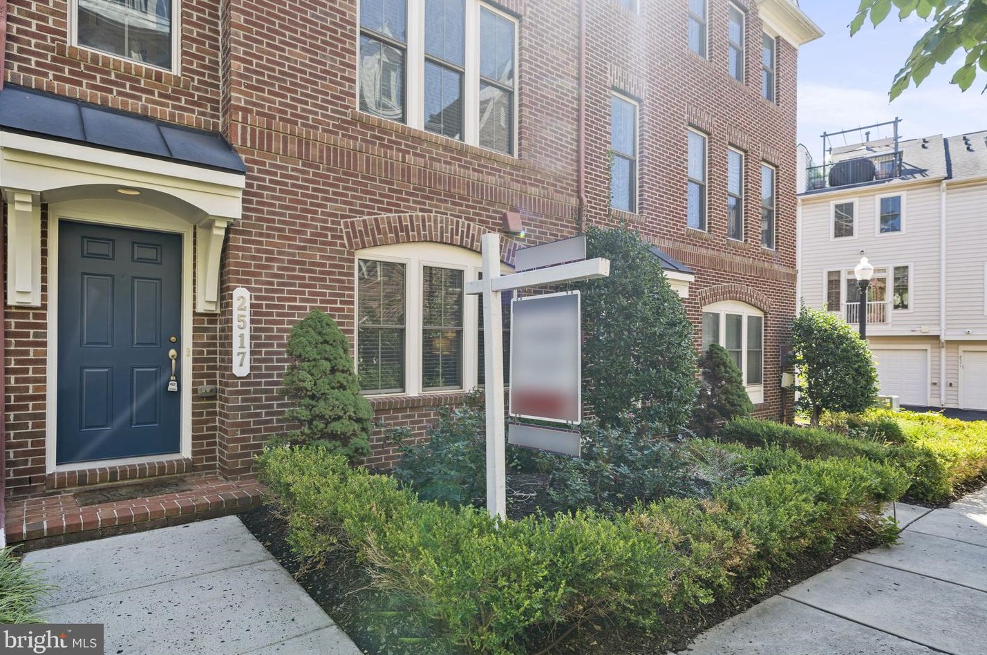 2517 Kenmore Ct, Arlington, VA 22206-2372