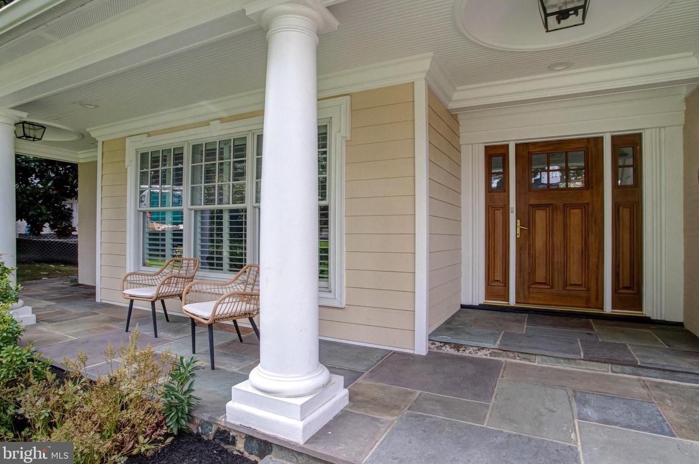 3432 Venice St, Arlington, VA 22207-4447