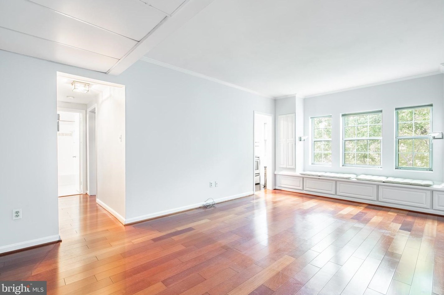 1758 N Rhodes St #6-339, Arlington, VA 22201