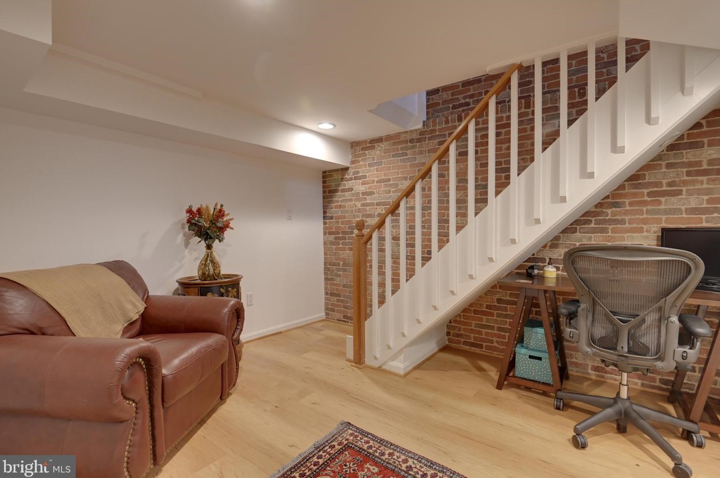 1406 Illinois St, Arlington VA 22205-2761 exterior