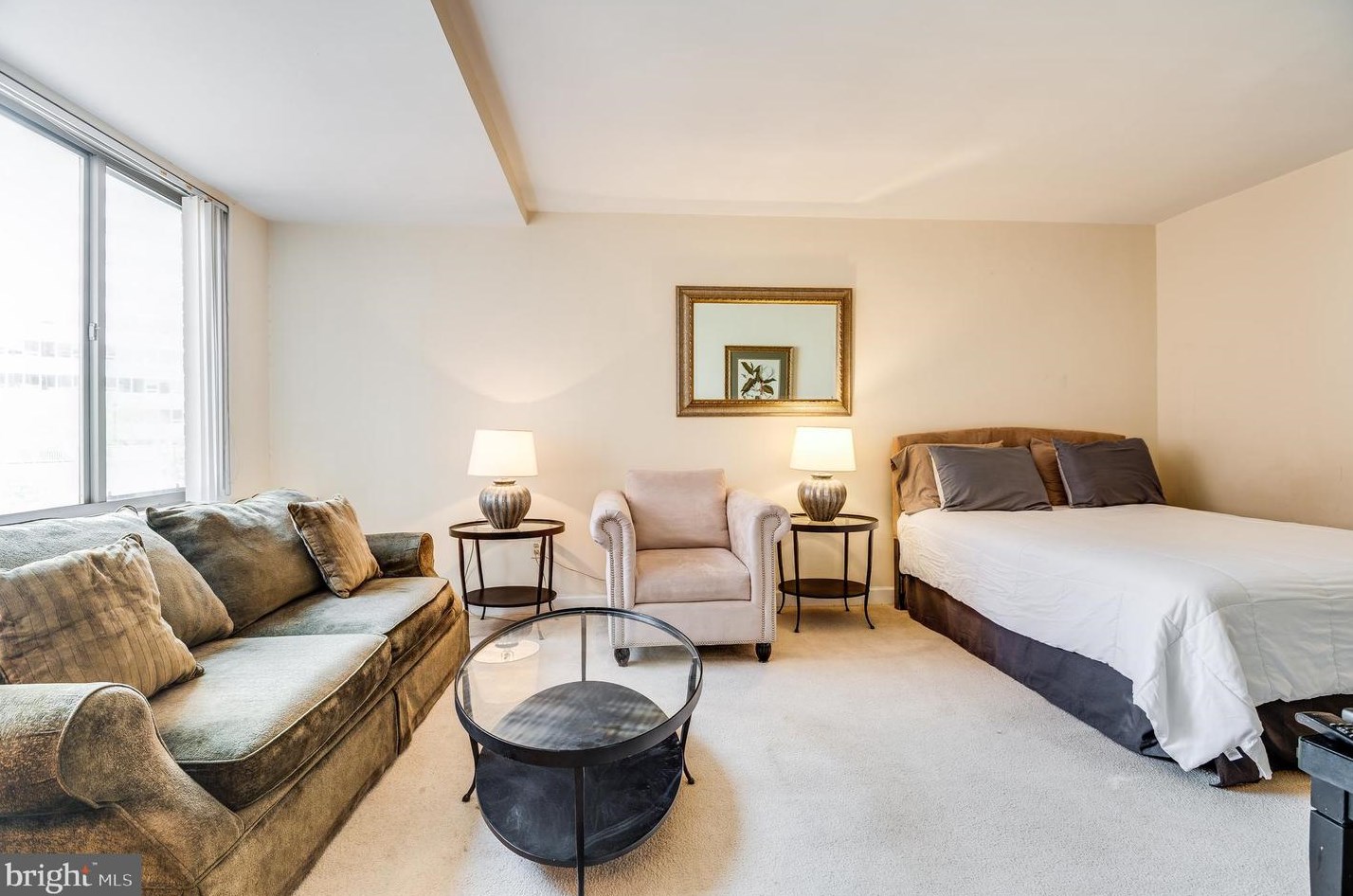 1121 Arlington Blvd #524, Arlington, VA 22209