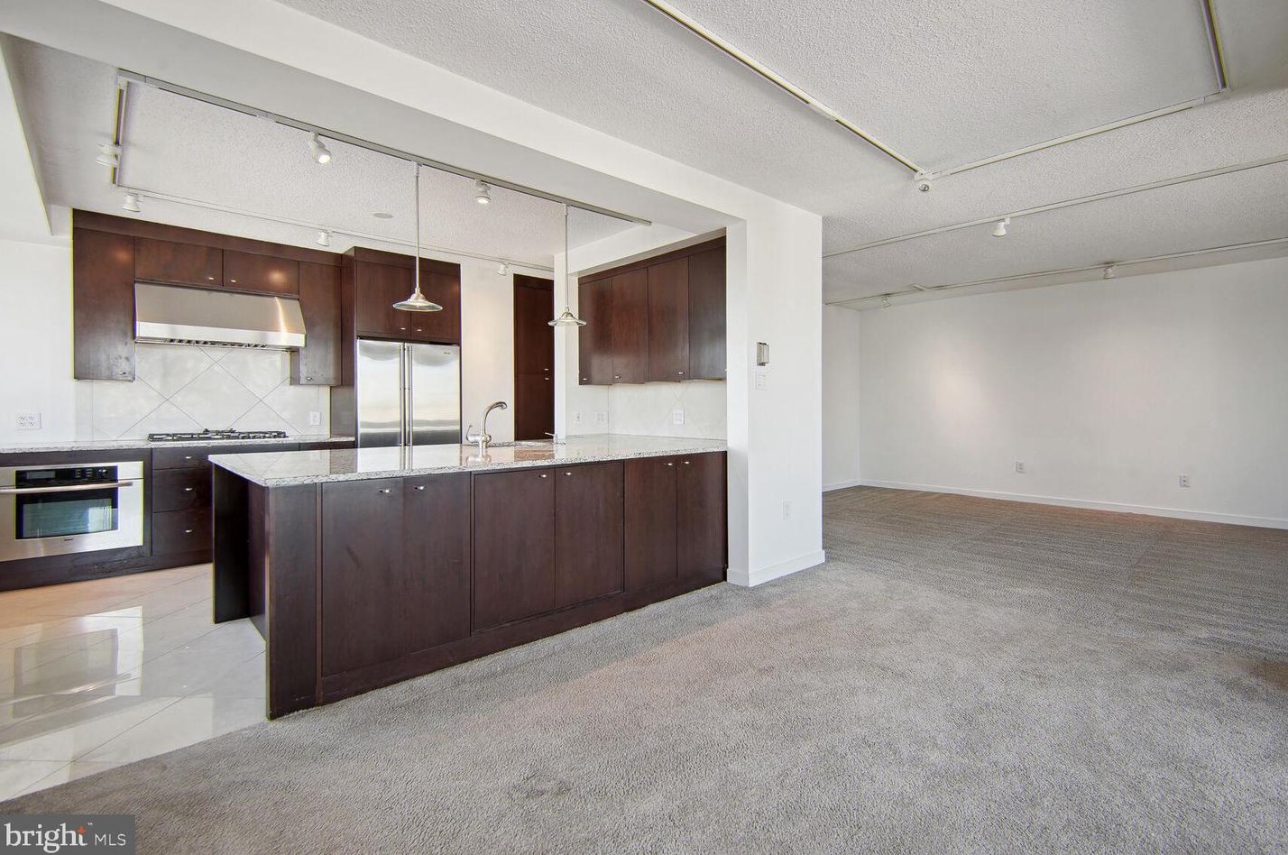 4141 N Henderson Rd #1119, Arlington, VA 22203