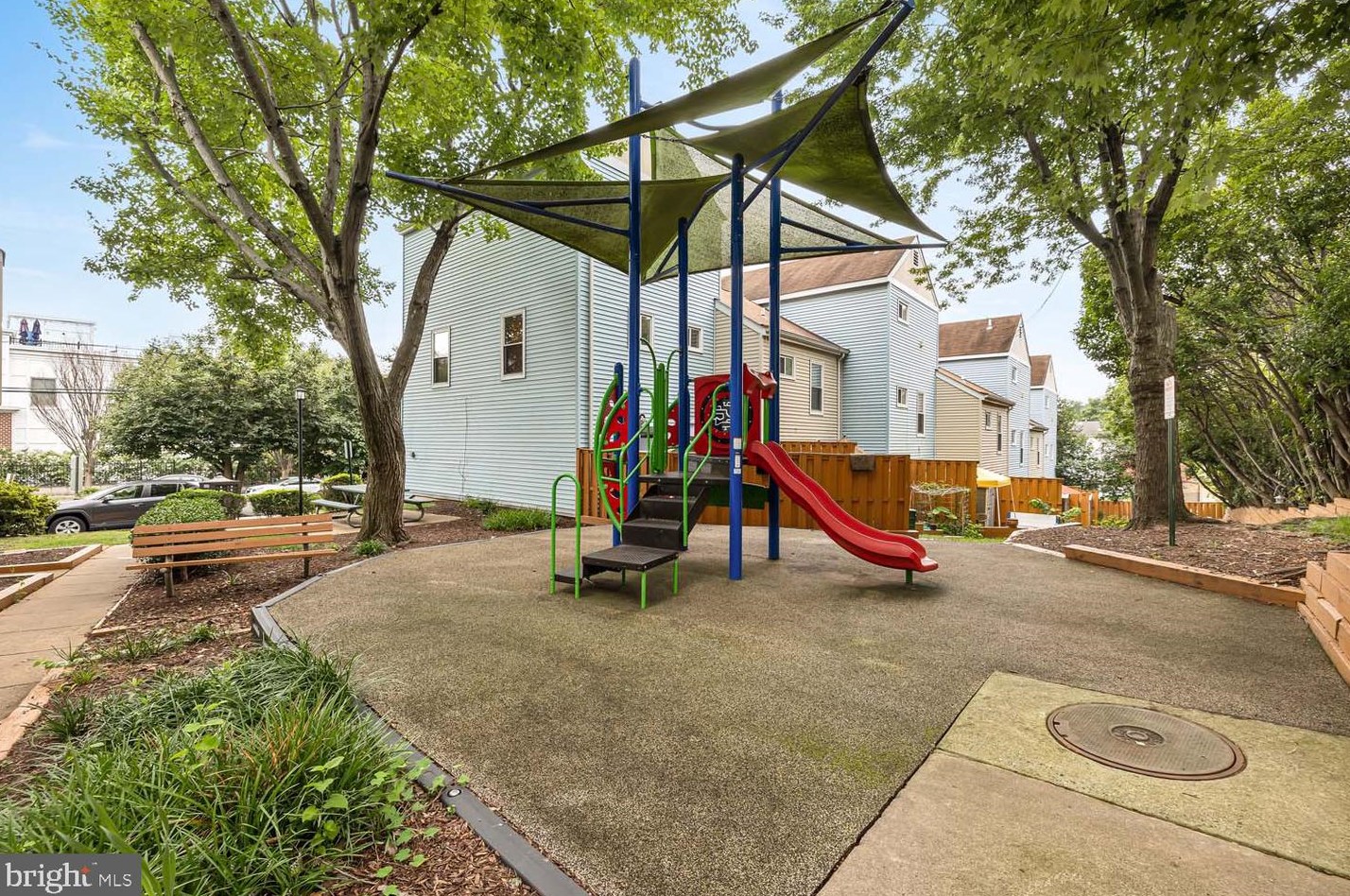 1520 Scott St, Arlington VA  22209-2912 exterior