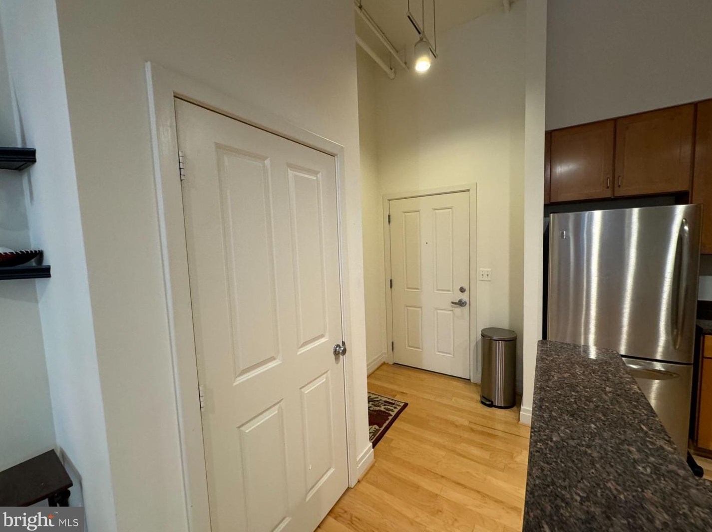 2220 Fairfax Dr #106, Arlington, VA 22201