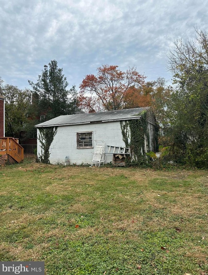 701 Greenbrier St, Arlington, VA 22205-1157