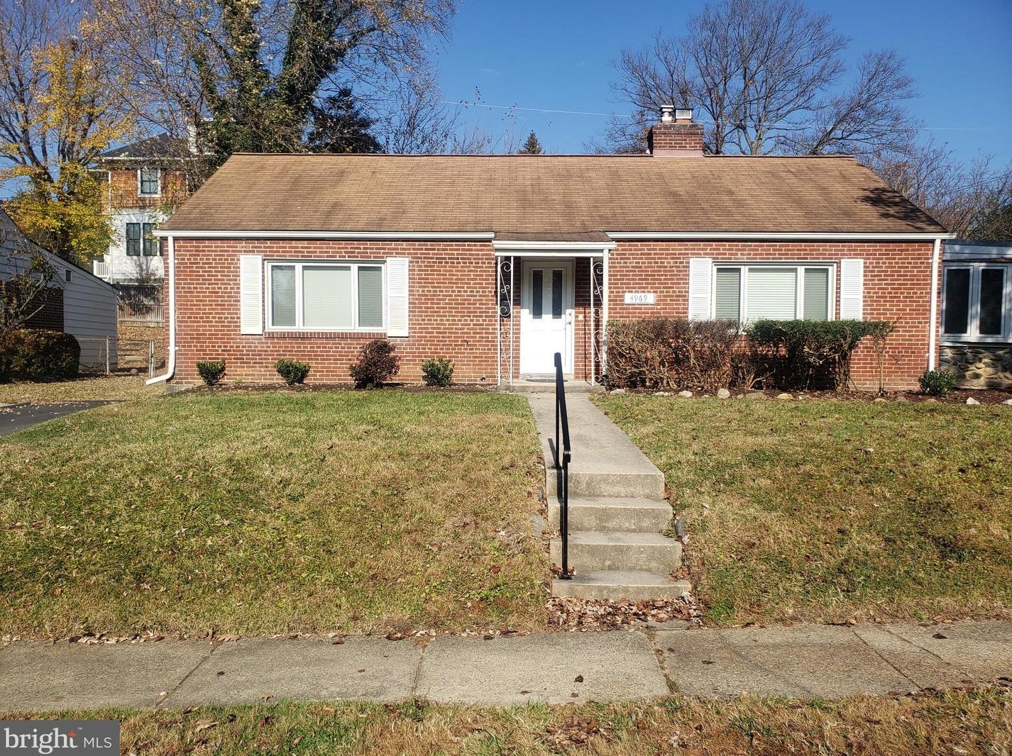 4969 34th St N, Arlington, VA 22207