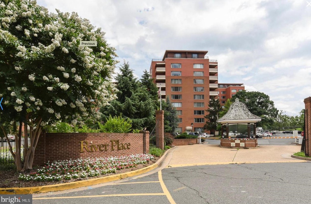 1121 Arlington Blvd Apt 218, Arlington, VA 22209