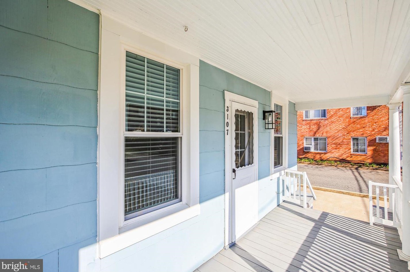 3107 9th Rd N, Arlington, VA 22201