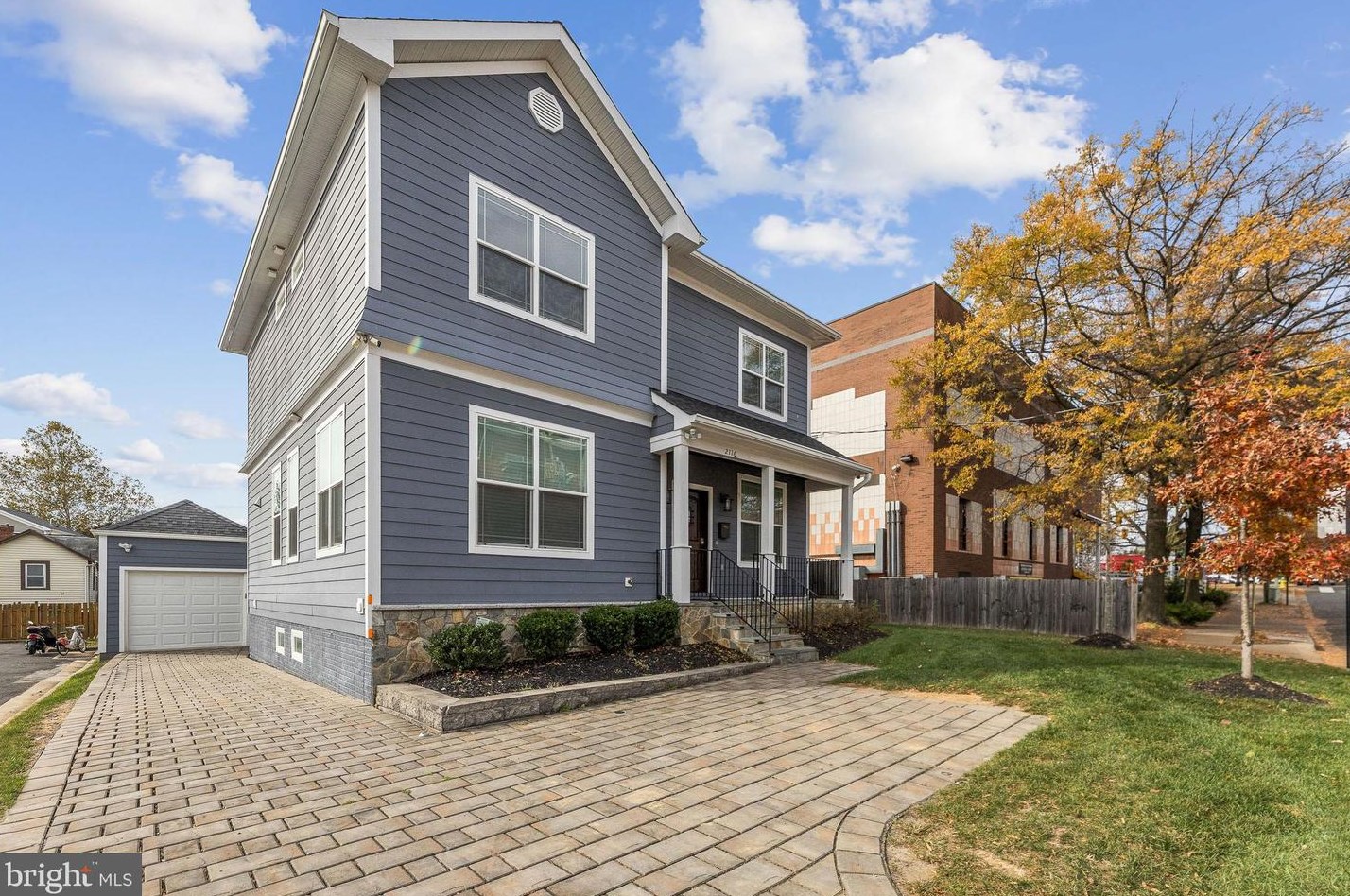 2116 S Culpeper St, Arlington, VA 22206