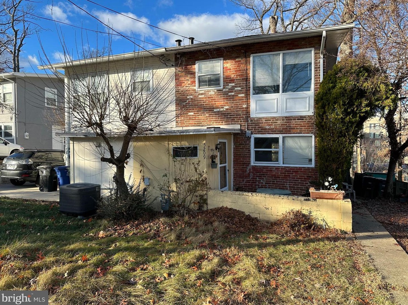 5209 10th Pl S, Arlington, VA 22204