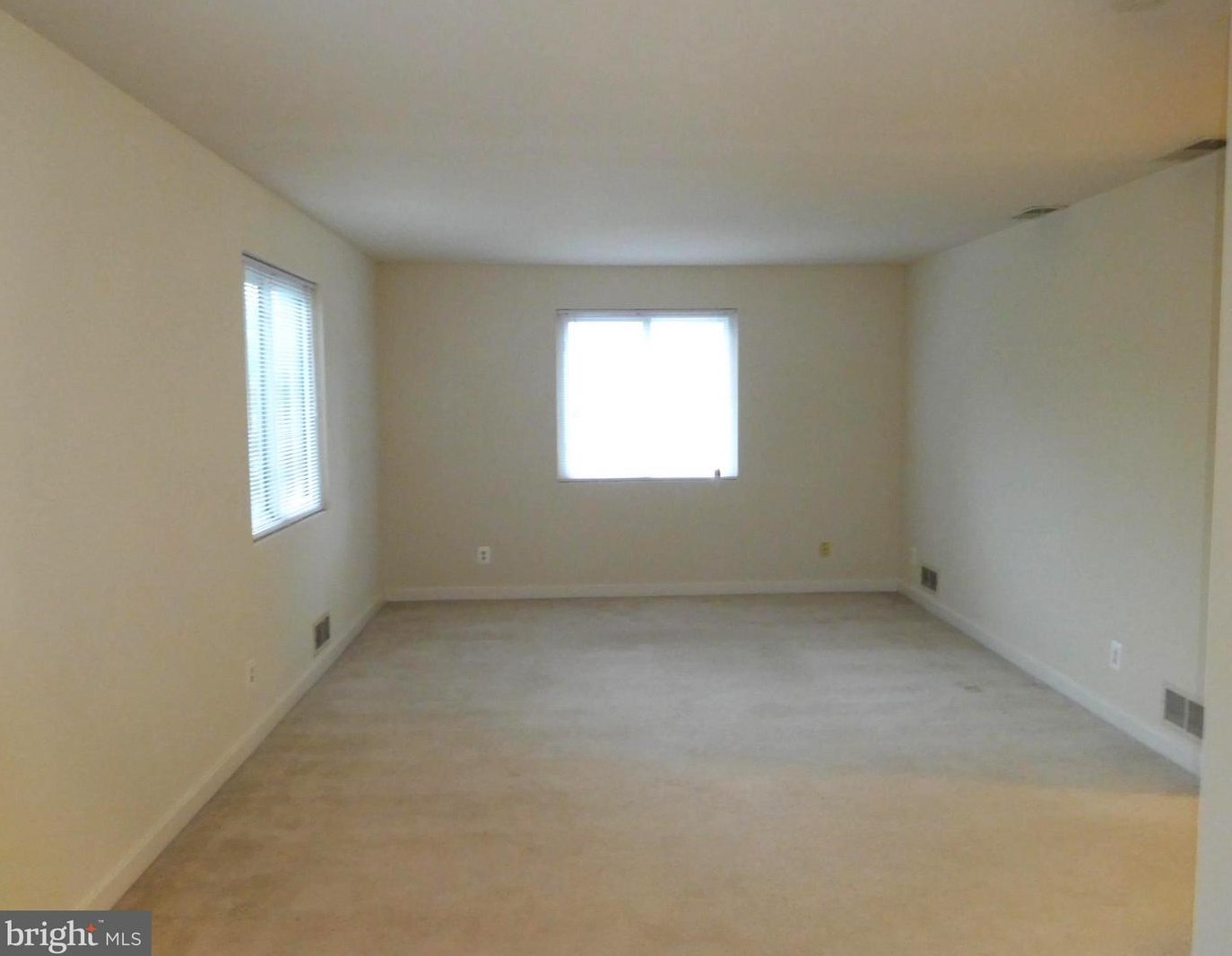 714 20th St S #2, Arlington, VA 22202