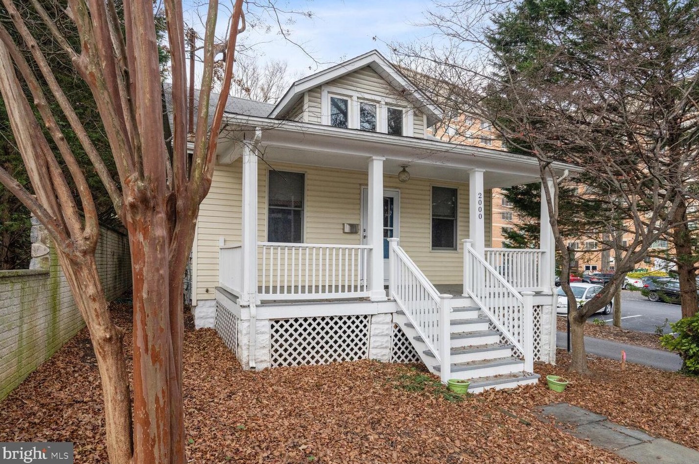 2000 Vance St, Arlington VA  22201-3625 exterior