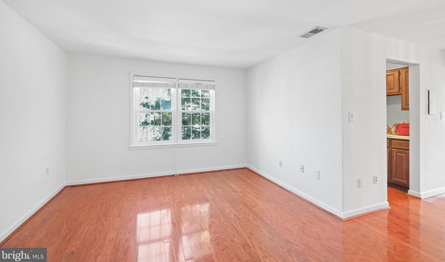 804 S Arlington Mill Dr #11301, Arlington, VA 22204
