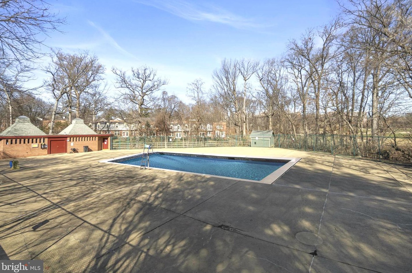 2600 16th St, Arlington VA  22201-3950 exterior