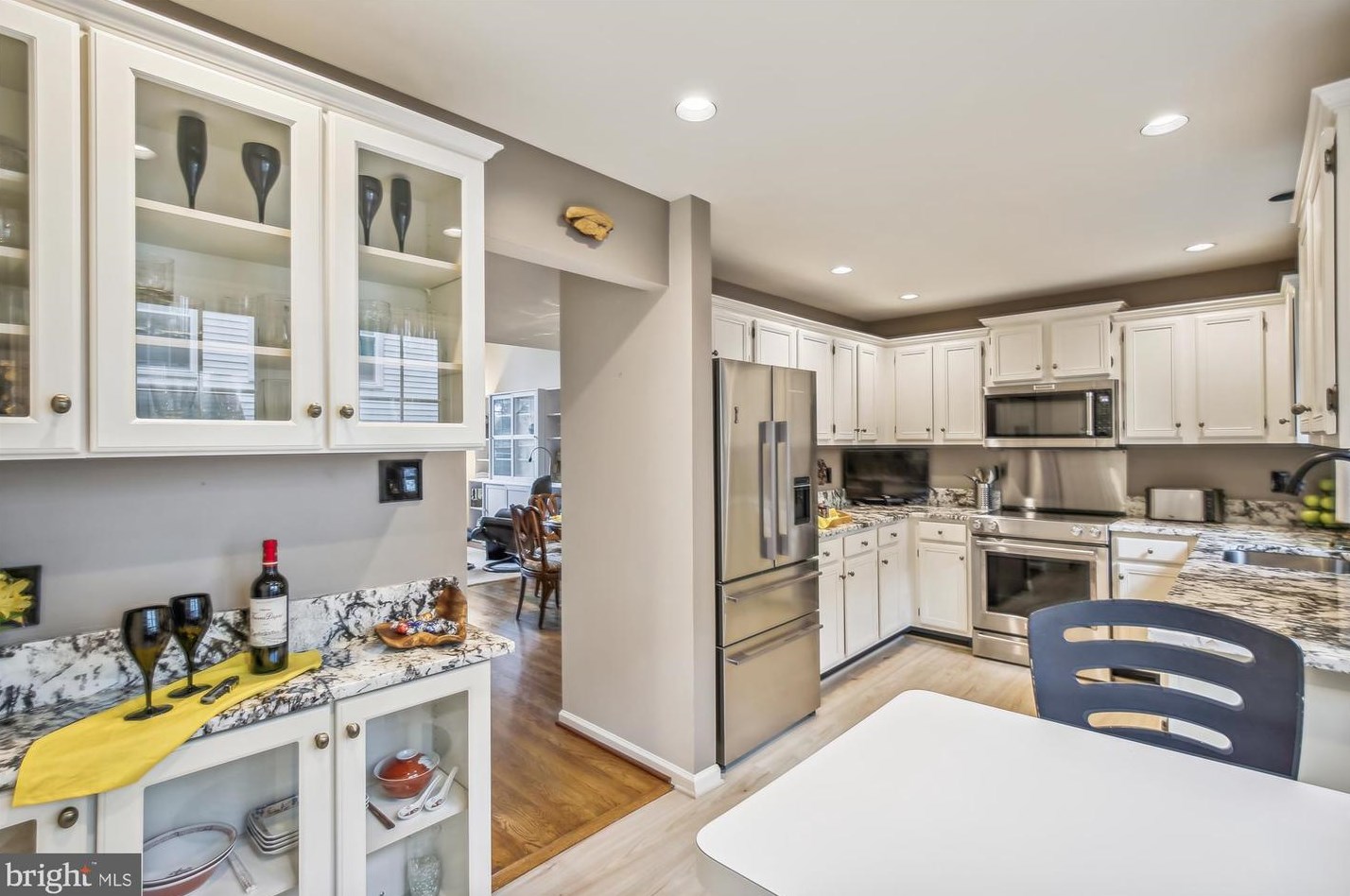 1936 Daniel St, Arlington VA 22201-1927 exterior