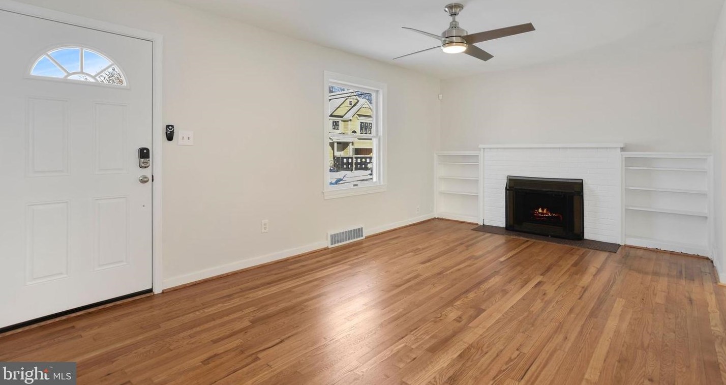 5100 25th Pl N, Arlington, VA 22207