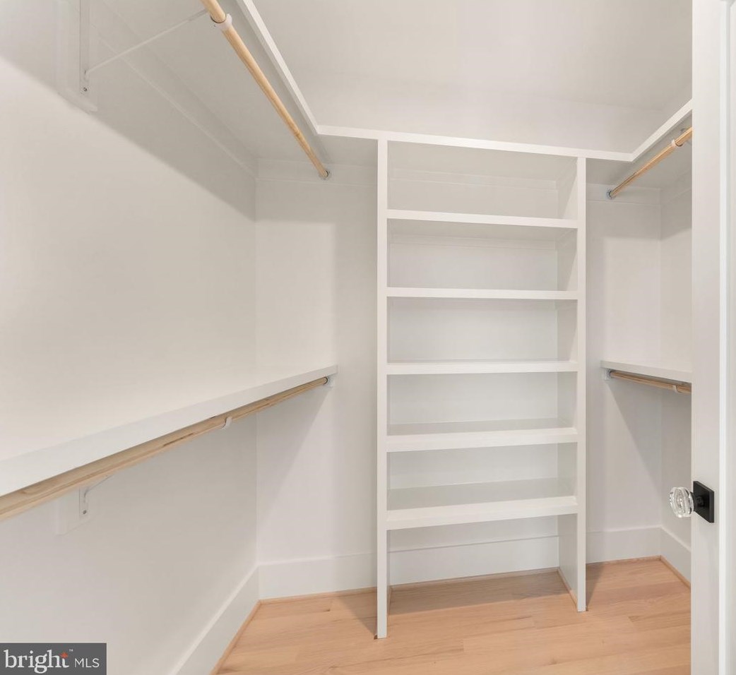 4516 7th St, Arlington VA  22203-2010 exterior