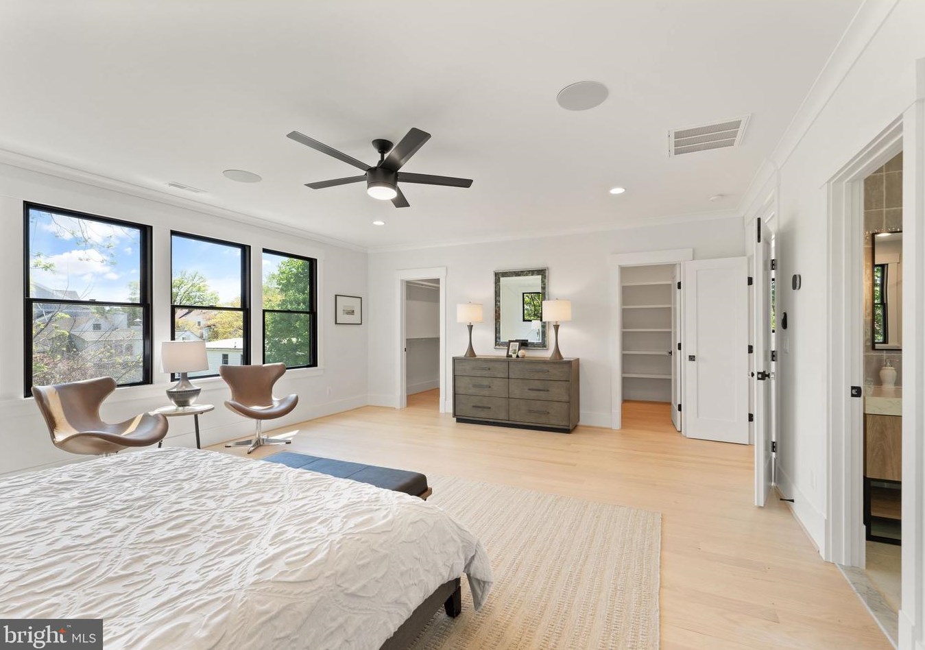 4516 7th St, Arlington VA  22203-2010 exterior