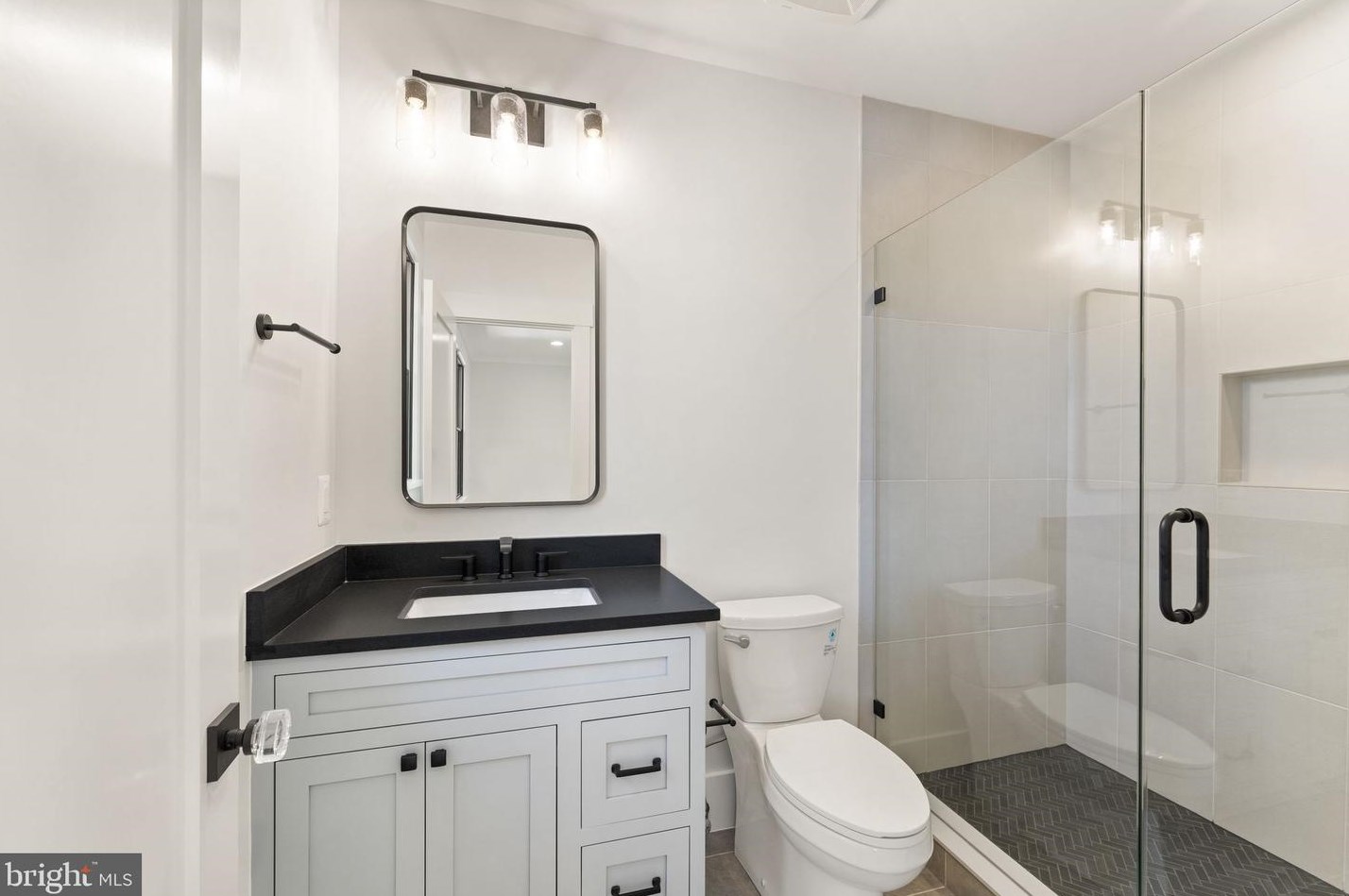 4516 7th St, Arlington VA  22203-2010 exterior