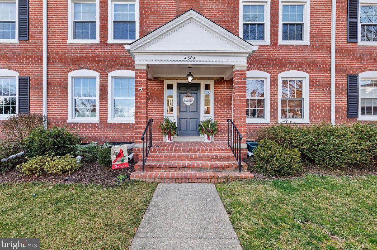 4504 36th St S #b1, Arlington, VA 22206