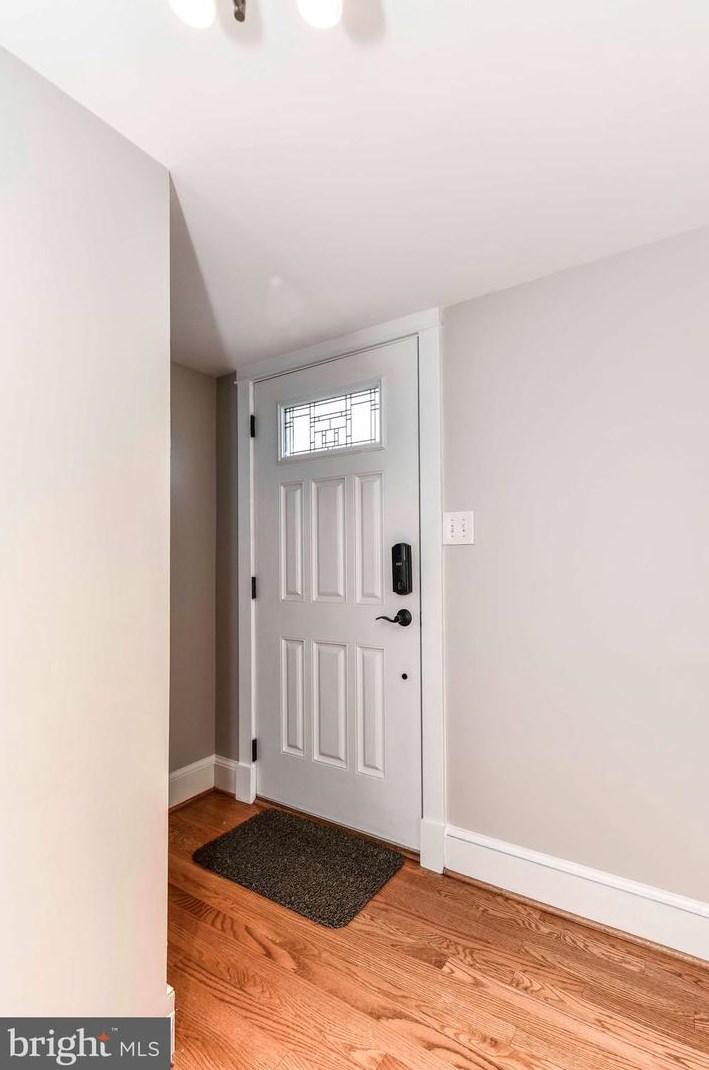 306 S Wayne Street S #f, Arlington, VA 22204