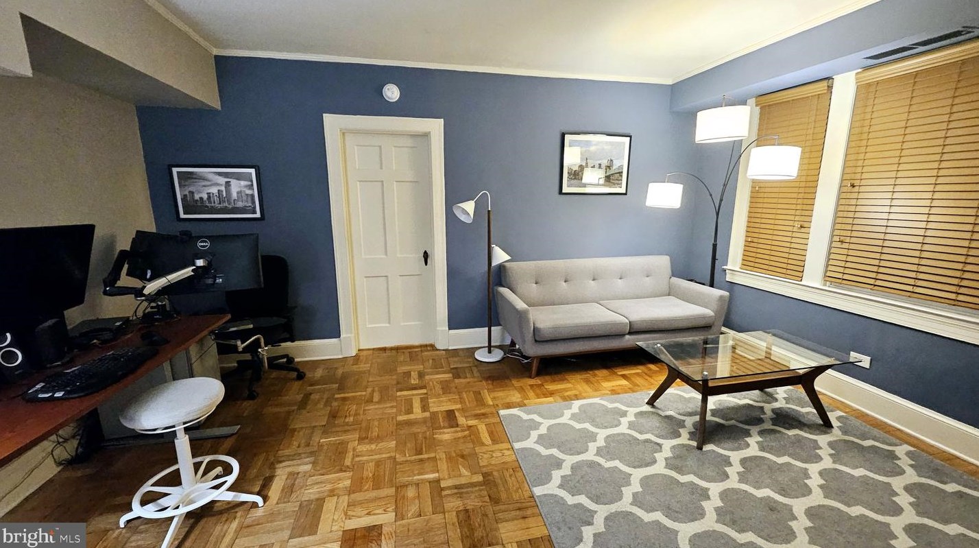 1754 N Troy St #679, Arlington, VA 22201