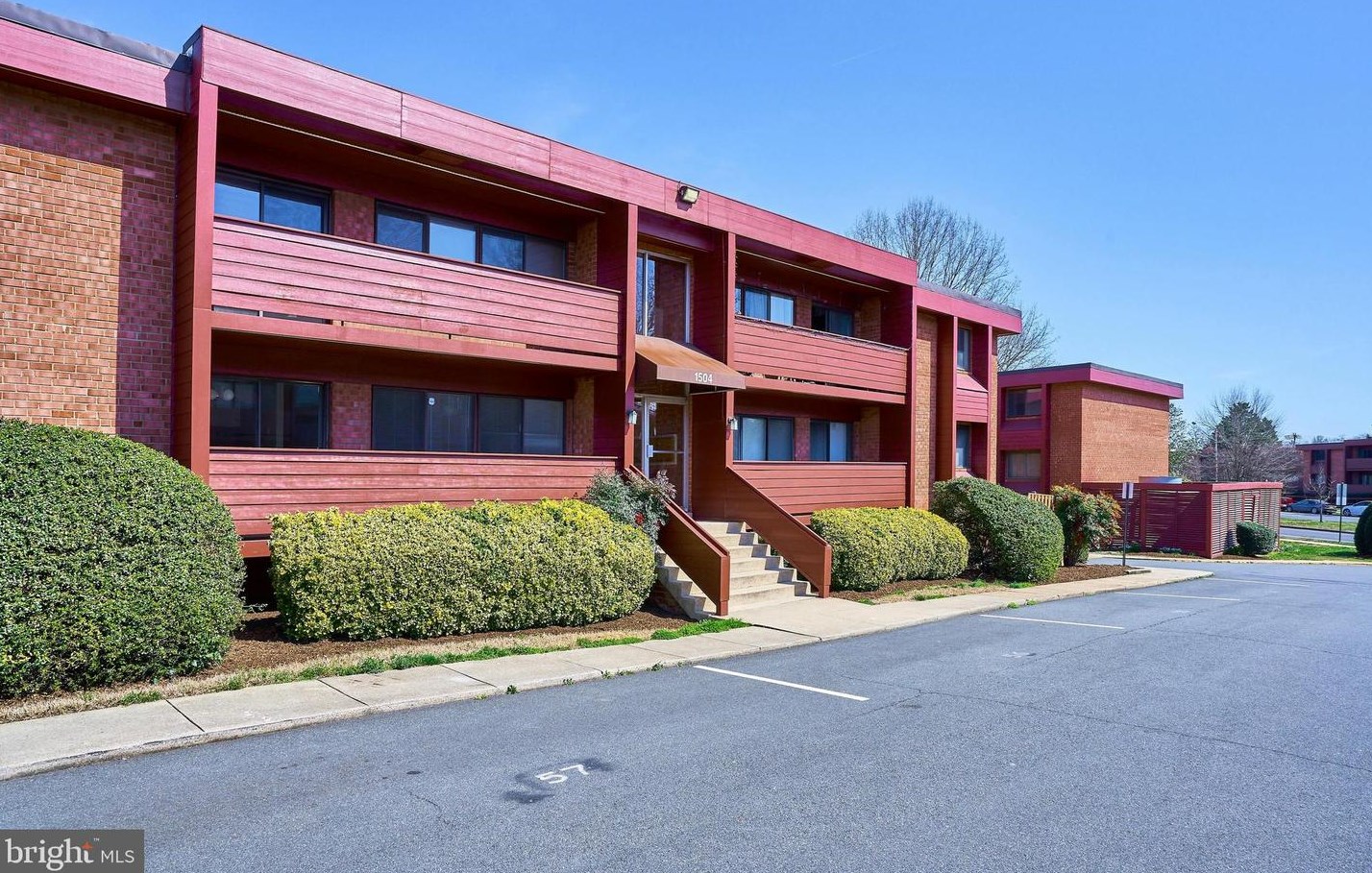 1504 S George Mason Dr #10, Arlington, VA 22204