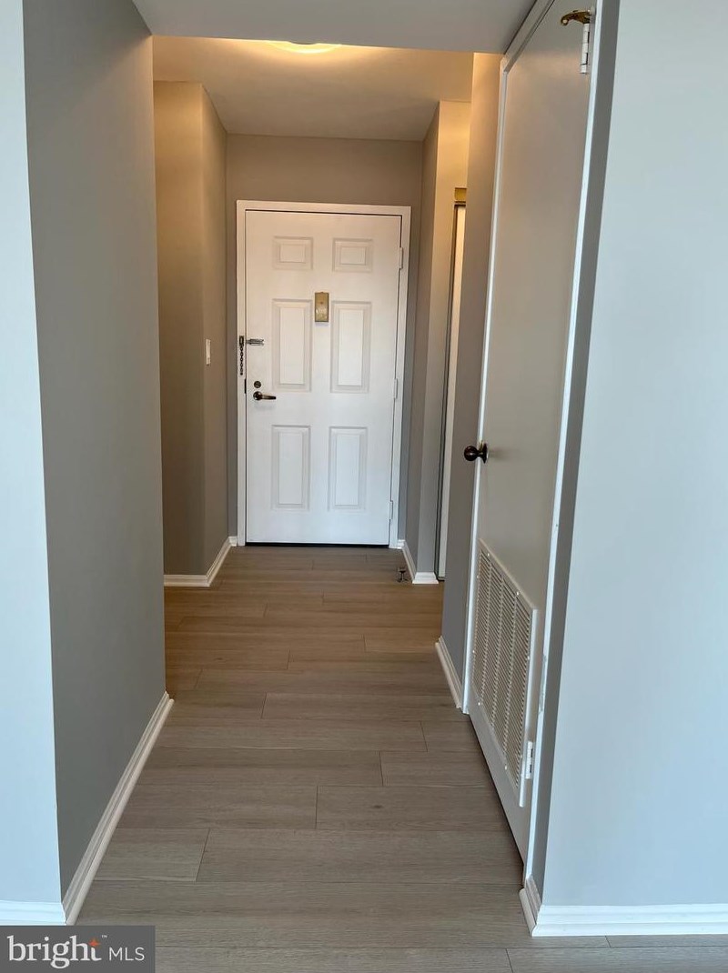 1600 N Oak St #1124, Arlington, VA 22209