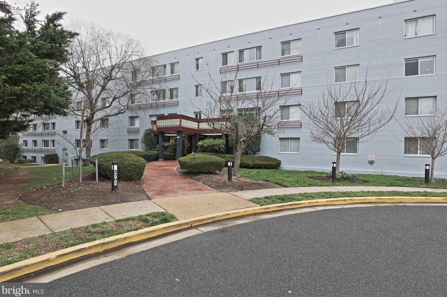 3701 5th St S #408, Arlington, VA 22204