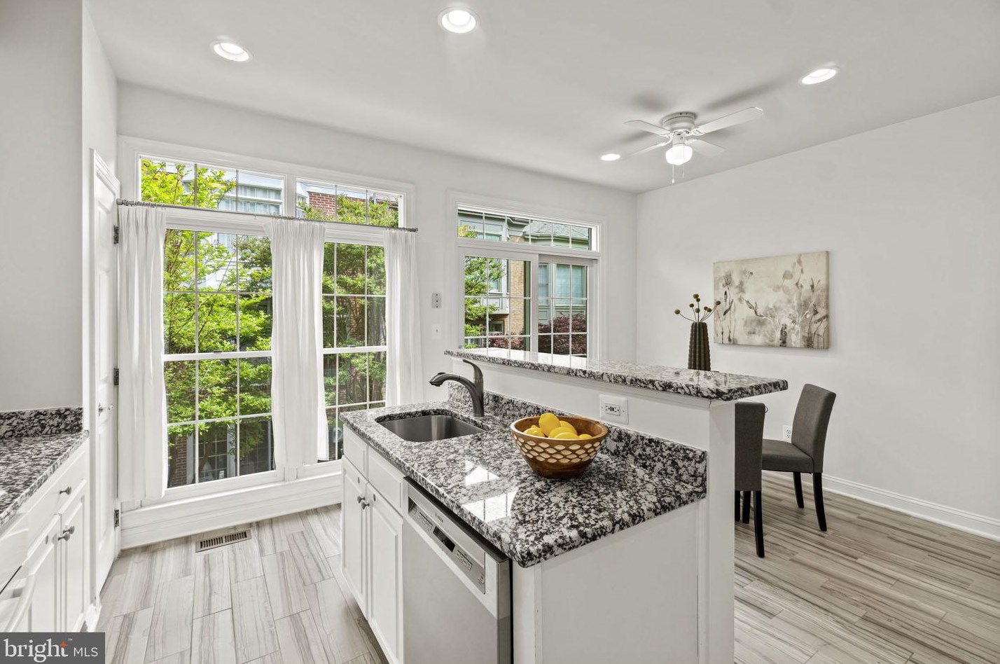 2139 Pierce Ct, Arlington VA exterior