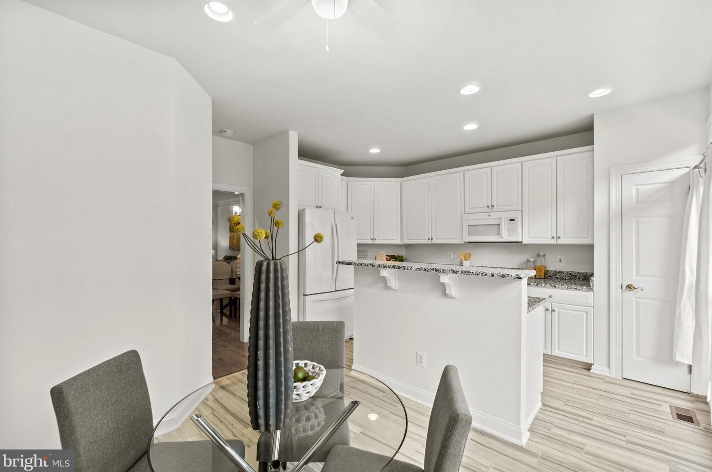 2139 Pierce Ct, Arlington VA exterior