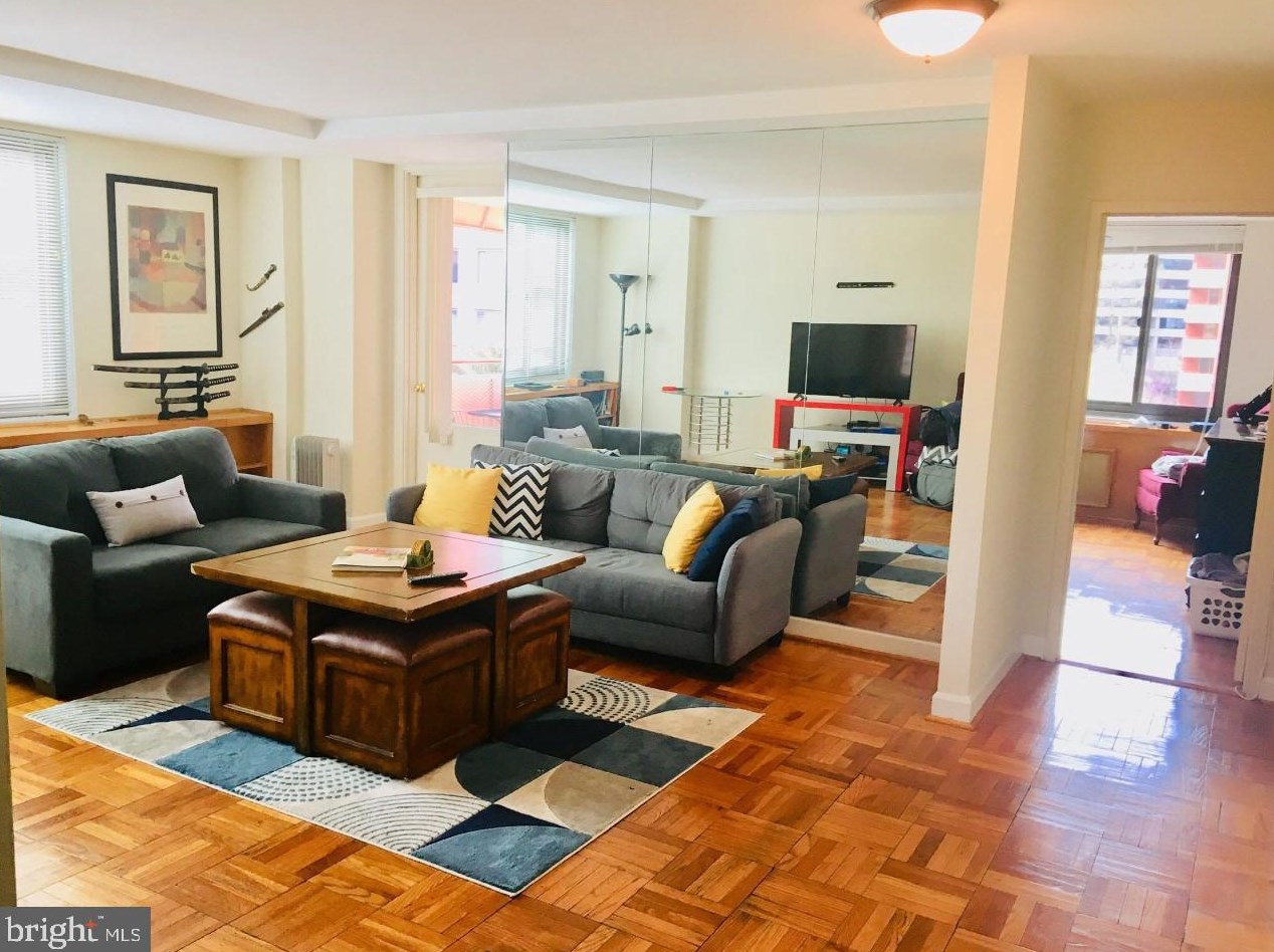 1021 Arlington Blvd Apt 743, Arlington, VA 22209