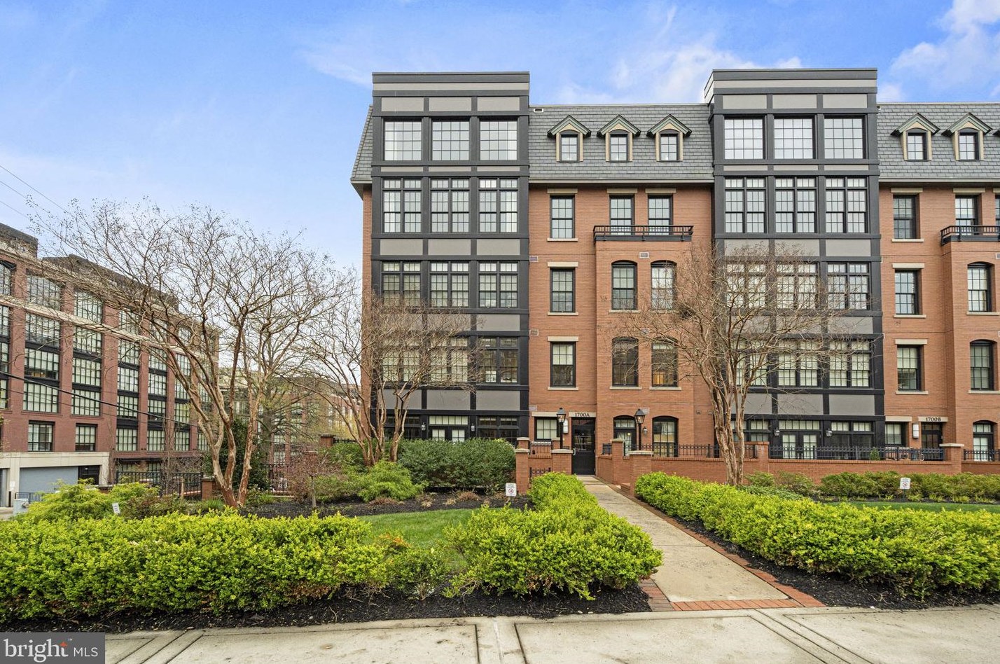 1700 Clarendon Blvd #114, Arlington, VA 22209