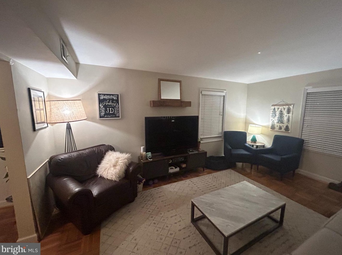 736 Oakland St, Arlington VA  22203-1542 exterior