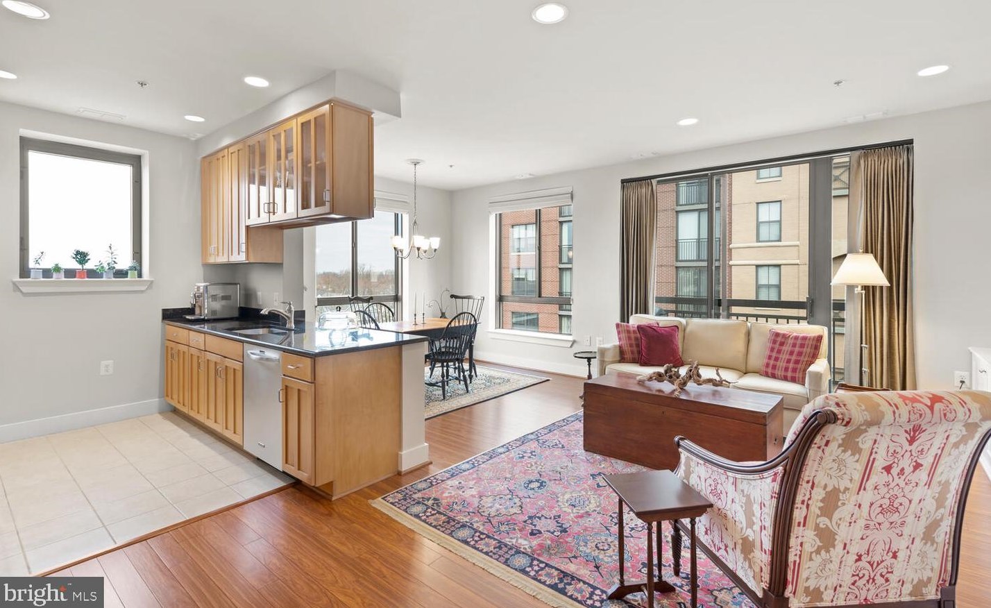 1200 N Hartford St #601, Arlington, VA 22201