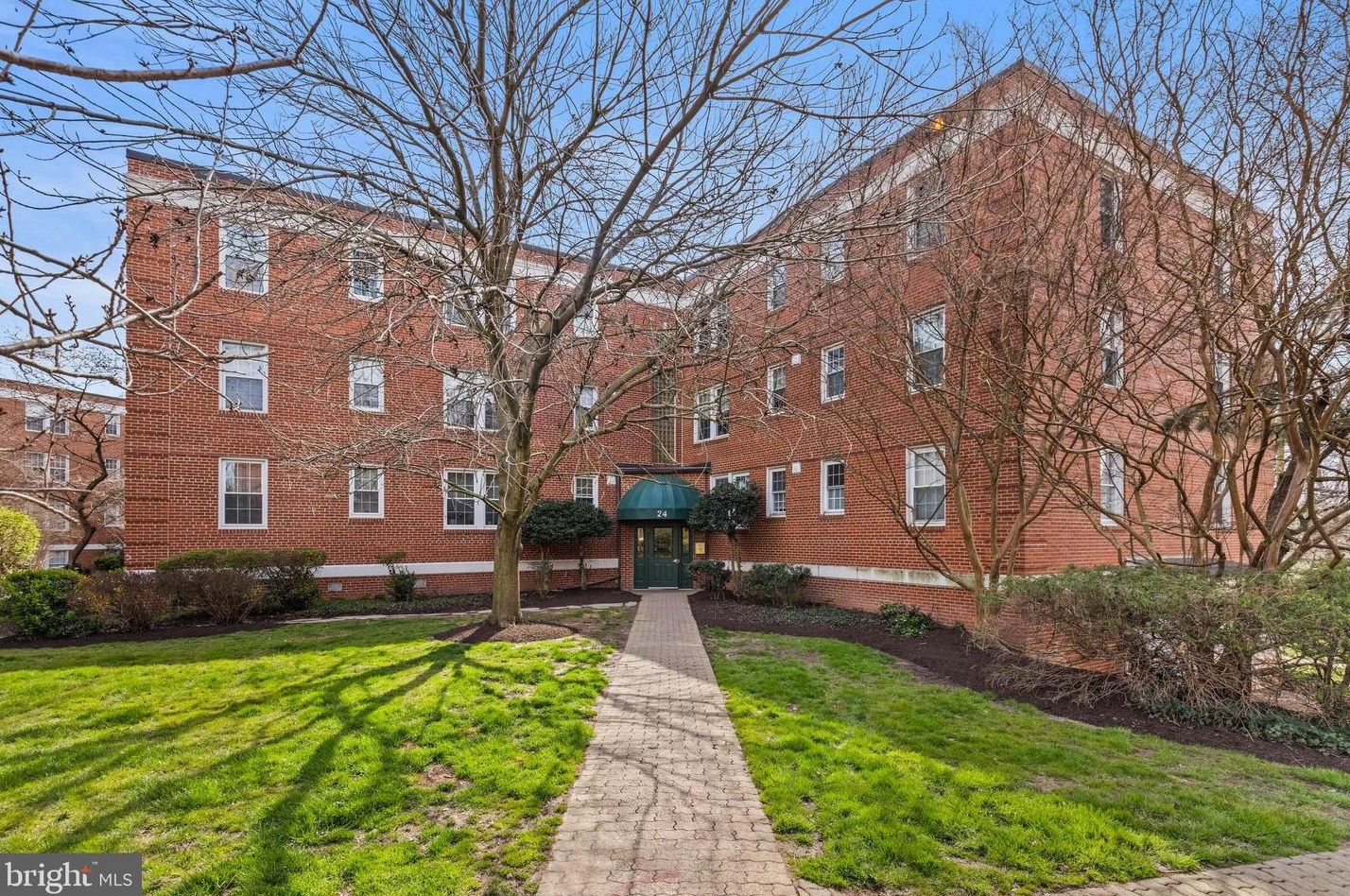 24 S Old Glebe Rd #105-c, Arlington, VA 22204