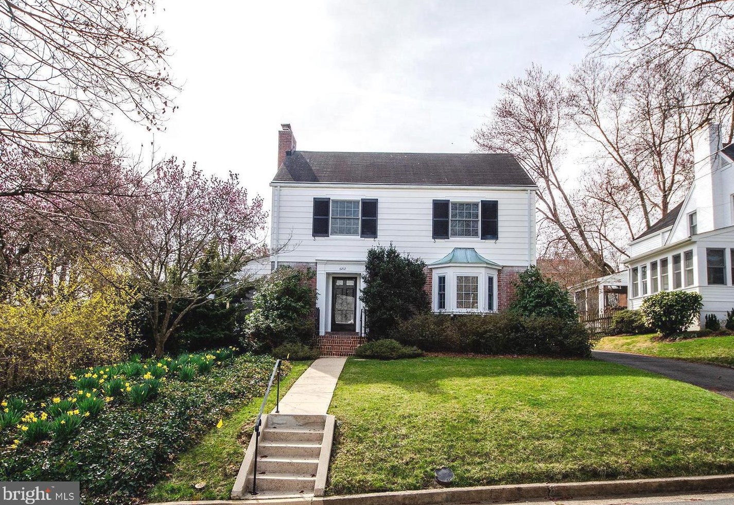 6212 19th St N, Arlington, VA 22205