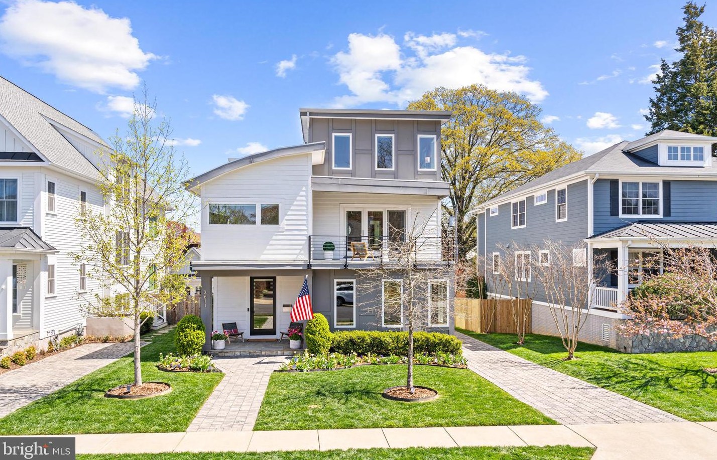 2611 N Powhatan Street N, Arlington, VA 22207