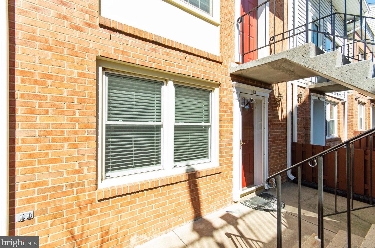 116 N Bedford St # A, Arlington, VA
